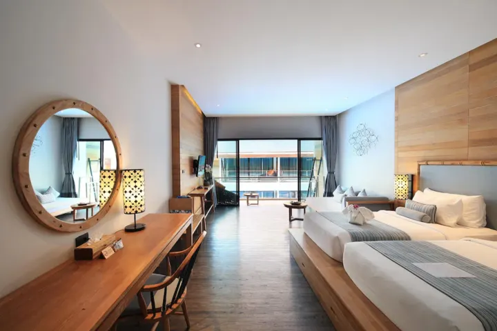 Akira Lipe Resort