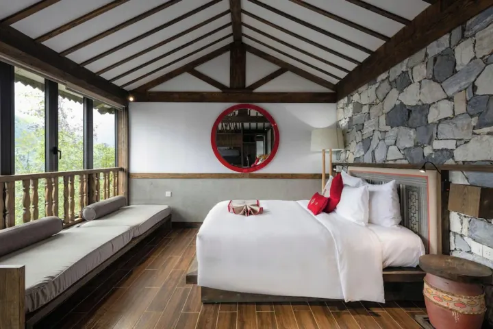 Sapa CatCat Hills Resort
